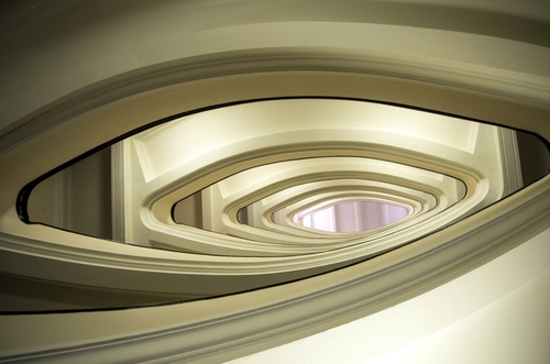 Immagine con spirale, prospettiva, scala, curve, ovale, scale, bianco, astratto