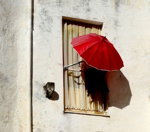 ombrello, finestra, rosso, muro, ombra, balcone