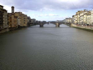 fiume, ponte, acqua, nuvole, case, firenze, campanile, cielo, città, palazzi, arno