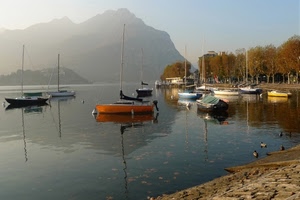 barche, lago, acqua, alberi, montagne, montagna, riflessi, porto, anatre, riflesso, cielo, papere, arancio