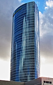 nuvole, grattacielo, cielo, azzurro, riflessi, finestre, palazzo, vetro, vetrate, riflesso, insegna, blu, vetri, edificio