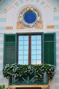balcone, persiane, finestra, fiori, verde, stemma, vetri, piante, insegna
