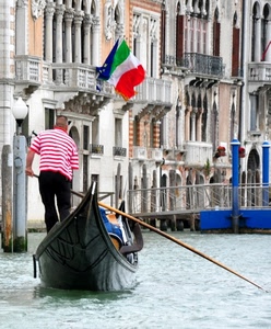 gondola, venezia, gondoliere, bandiere, remo, canale, bandiera, palazzo, righe