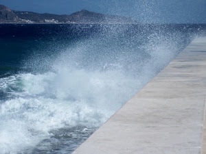 mare, onde, acqua, spruzzi, molo, onda, bianco, montagne, mareggiata, spruzzo, schiuma