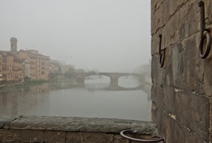 fiume, nebbia, ponte, muro, anelli, palazzi