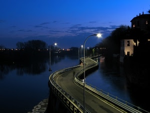 strada, lampioni, acqua, blu, curve, notte, sera, lampione, cielo
