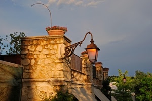 lampione, vasi, lampioni, piante, alberi, ringhiera, luce, balcone, cielo