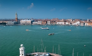 venezia, campanile, mare, faro, barche, acqua, panorama, cielo, città, laguna, canale, nuvole, imbarcazioni, paesaggio, scie, palazzi