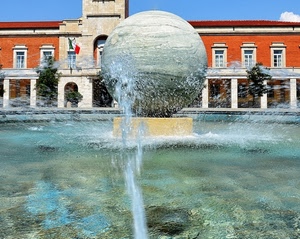 fontana, acqua, sfera, spruzzo, spruzzi, bandiera, marmo, palla, palazzo