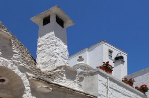 bianco, comignolo, vasi, fiori, cielo, casa, tetto, finestra, camino