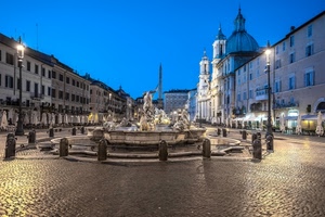 piazza, fontana, lampioni, roma, campanili, cupola, chiesa, obelisco, sera, blu, notturno
