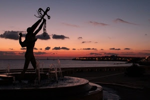 tramonto, fontana, mare, nuvole, statua, lungomare, ancora, monumento