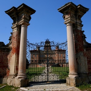 cancello, colonne, villa, ingresso, palazzo, mattoni, due, cielo, ferro