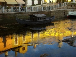 riflesso, barca, canale, fiume, acqua, ringhiera, persone, strada, giallo, gondola, tende, riflessi