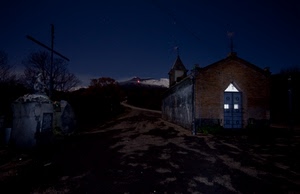 croce, chiesa, notte, campanile, porta, montagna, strada, blu, cielo