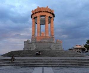 colonne, gradini, monumento, nuvole, cielo, tempio, scale, persone, scalini, scalinata, tramonto, scala, tre, piazza