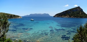 mare, verde, acqua, trasparenza, azzurro, isola, isole, cielo, montagne, piante, alberi, barca, trasparente, panorama, nave, rocce, costa, nuvole, blu, montagna, sassi, rami