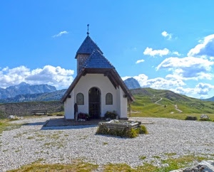 montagna, chiesa, nuvole, campanile, chiesetta, verde, cielo, fiori
