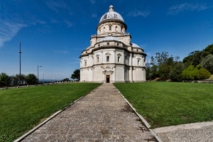 cupola, prato, chiesa, alberi, cielo, verde, erba, lampioni, finestre, viale, prospettiva, santuario, strada, basilica