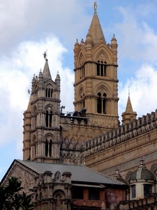 chiesa, campanile, cupola, nuvole, cielo, finestre, campanili, tetto, cattedrale, bifore, torri