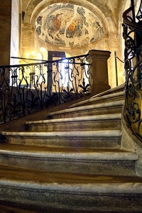 gradini, scala, ringhiera, affresco, scalini, affreschi, scale, inferriata, marmo, luce