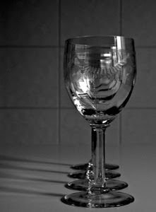 bicchieri, vetro, ombre, quattro, calici, riflessi, riflesso, trasparenza, trasparenze, bianconero