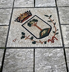 stemma, corona, mosaico, albero, pavimento, quadrati, pietra, piastrelle, grigio, mattonelle, pianta, foglie, tessere, pavimentazione, rami